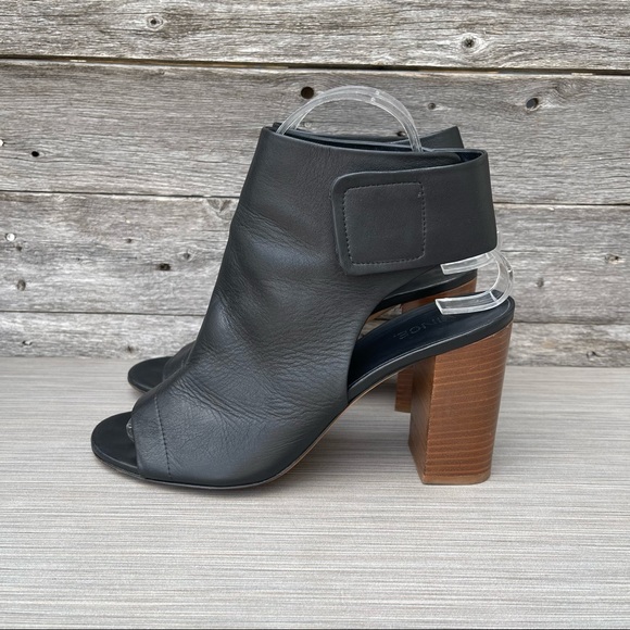 Vince | Faye Leather Peep Toe Stacked Block Heel Booties - Picture 2 of 13